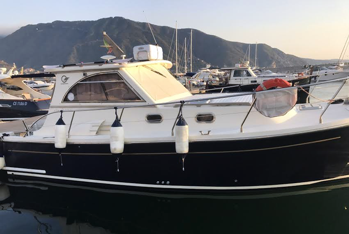 cantieri estensi 320 goldstar cover